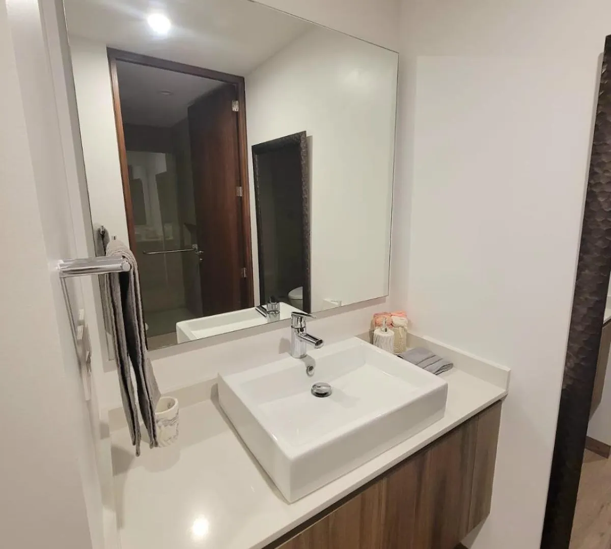 Exclusive Modern Condo In Playacar Playa del Carmen
