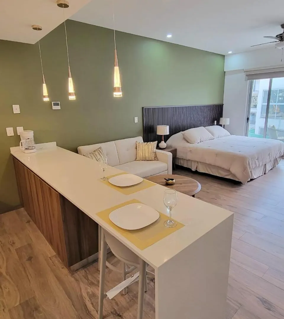 Exclusive Modern Condo In Playacar بلايا ديل كارمن
