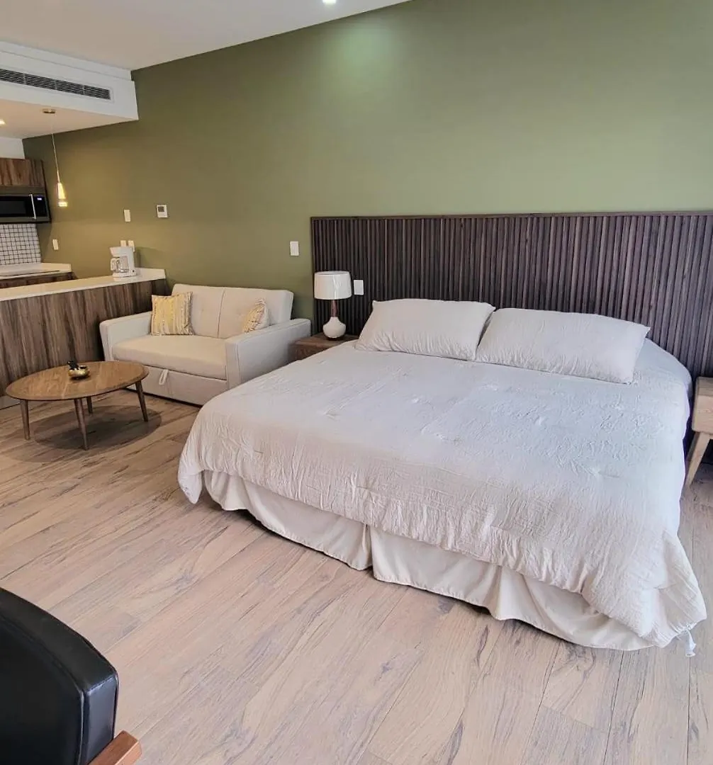 Exclusive Modern Condo In Playacar بلايا ديل كارمن 0*,  المكسيك
